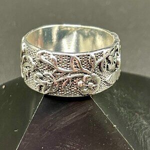 Boho Hummingbird and Flowers Band Ring #1219